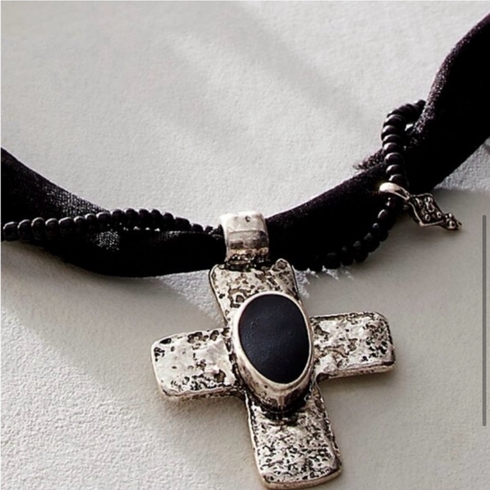 Free people Lola cross choker black and silverr NWT